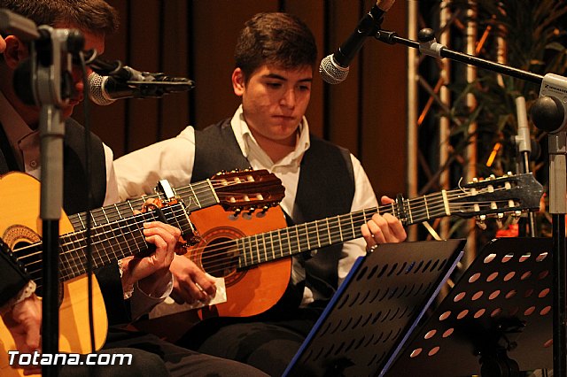 IV Festival de coros y Rondallas a beneficio de la Delegacin de Lourdes de Totana - 205