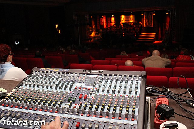 IV Festival de coros y Rondallas a beneficio de la Delegacin de Lourdes de Totana - 286