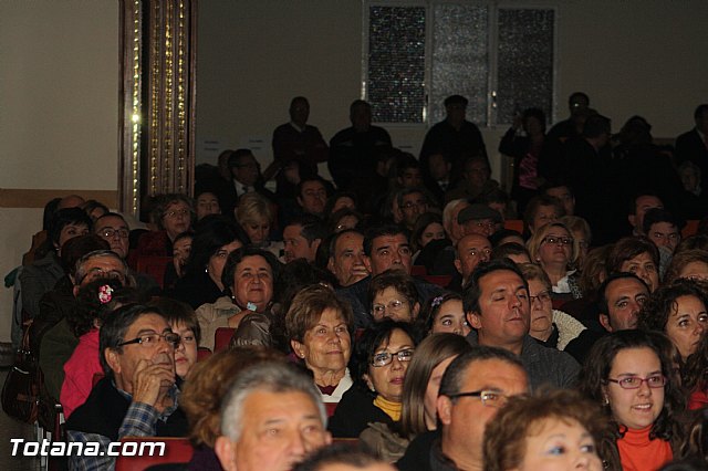 V festival de Coros y Rondallas a beneficio de la delegacin de 