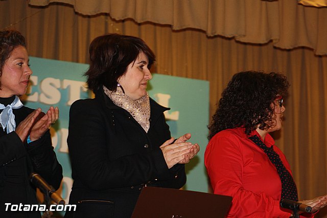 V festival de Coros y Rondallas a beneficio de la delegacin de 