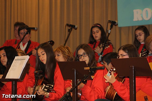 V festival de Coros y Rondallas a beneficio de la delegacin de 