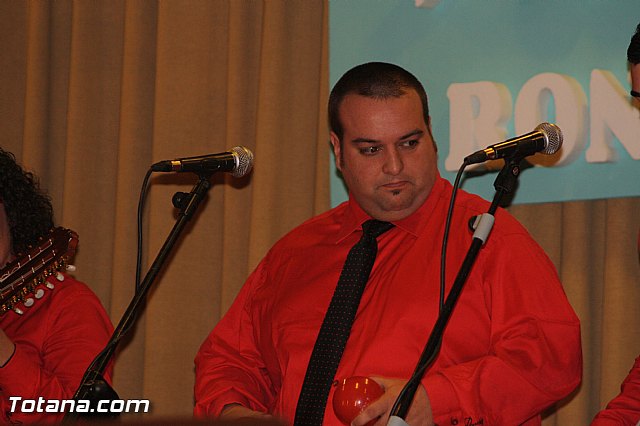 V festival de Coros y Rondallas a beneficio de la delegacin de 