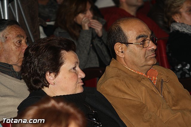 V festival de Coros y Rondallas a beneficio de la delegacin de 