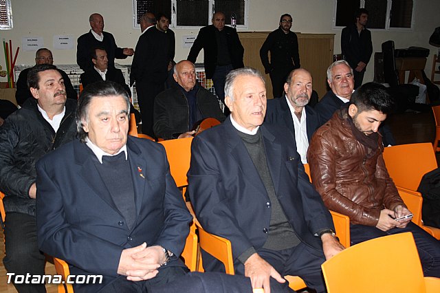 V festival de Coros y Rondallas a beneficio de la delegacin de 