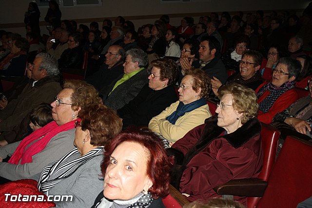 V festival de Coros y Rondallas a beneficio de la delegacin de 