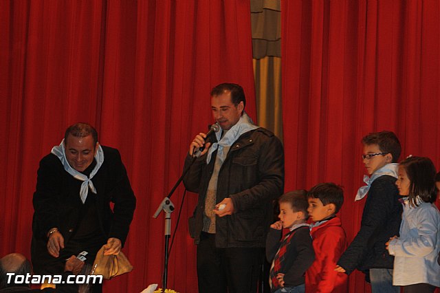 V festival de Coros y Rondallas a beneficio de la delegacin de 