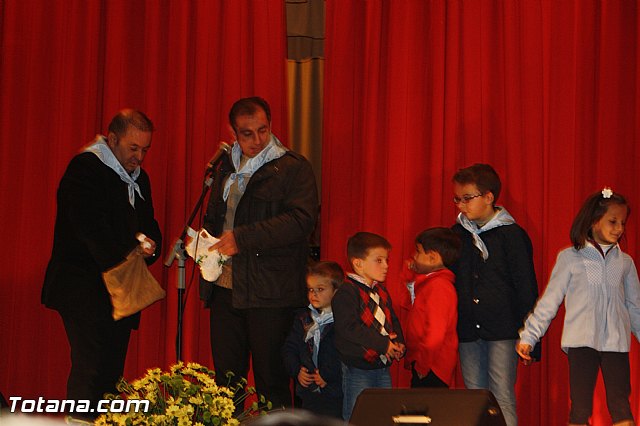 V festival de Coros y Rondallas a beneficio de la delegacin de 