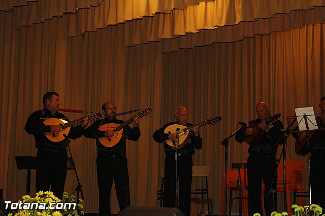 V festival de Coros y Rondallas a beneficio de la delegacin de 