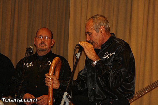 V festival de Coros y Rondallas a beneficio de la delegacin de 