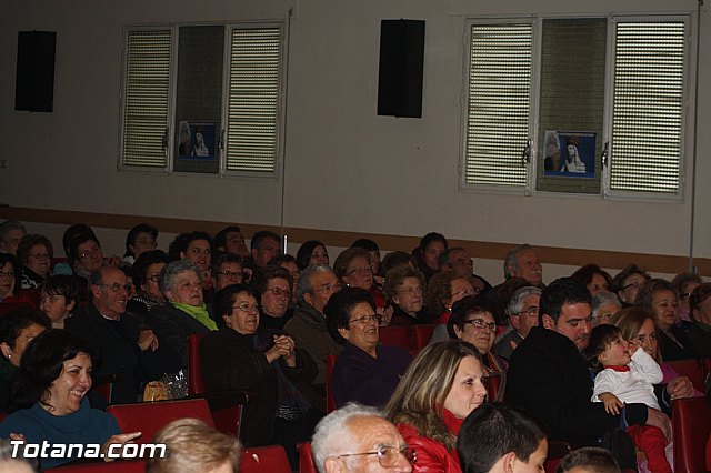 V festival de Coros y Rondallas a beneficio de la delegacin de 