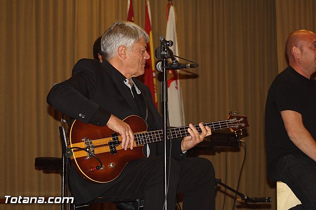 V festival de Coros y Rondallas a beneficio de la delegacin de 