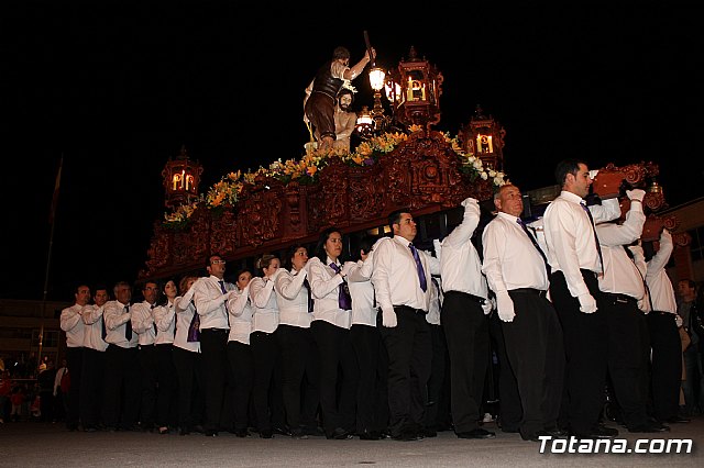 TRASLADO DE PASOS. NOCHE DEL LUNES SANTO 2013 - 392