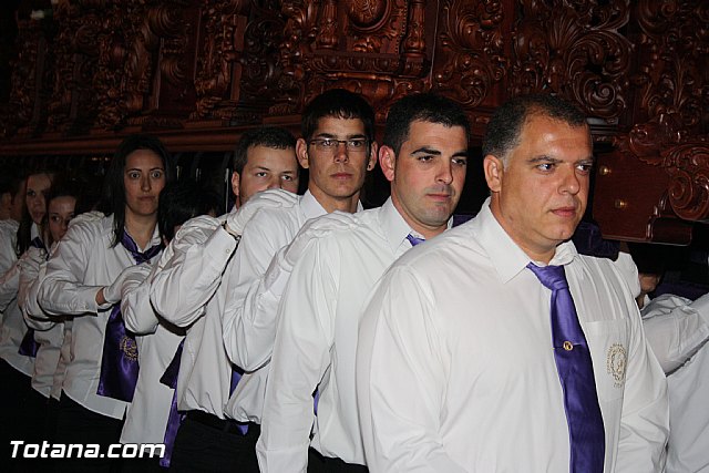Traslado de pasos. Noche del Lunes Santo 2012 - 37
