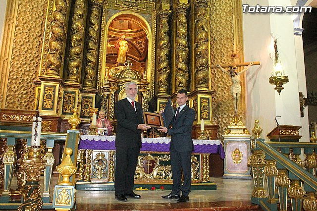 Imposicin de escapularios y hermanamiento Stmo Cristo de la Agona - 68