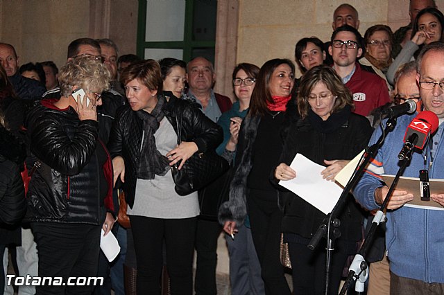 Concentracin contra la lnea de alta tensin - 48