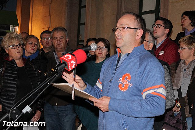 Concentracin contra la lnea de alta tensin - 68