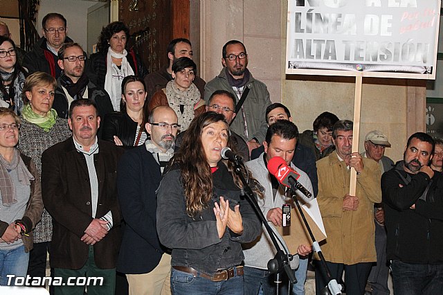 Concentracin contra la lnea de alta tensin - 77