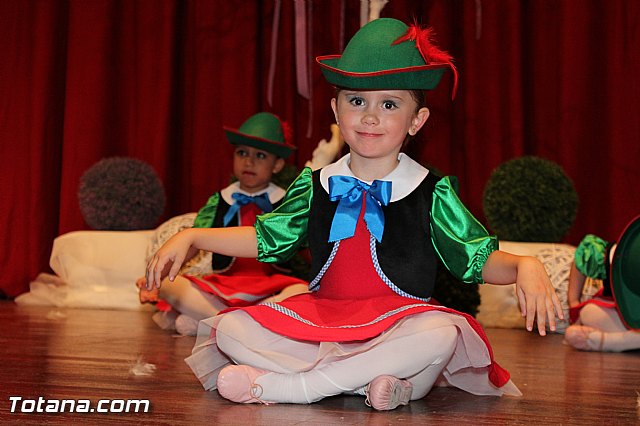 Festival Escuela de Danza Mari Loli 2015 - 34