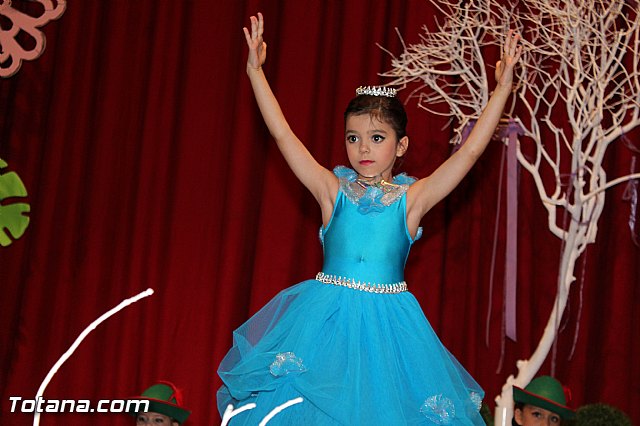 Festival Escuela de Danza Mari Loli 2015 - 38