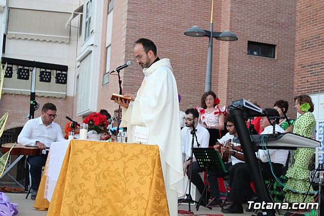 Coronacin de la reina y damas de honor Centro Municipal de Personas Mayores 2019 - 15