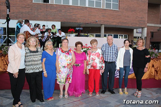 Coronacin de la reina y damas de honor Centro Municipal de Personas Mayores 2019 - 26