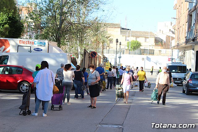 Se retoma el Mercadillo Semanal - 2