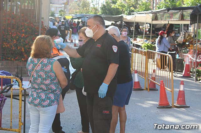 Se retoma el Mercadillo Semanal - 4