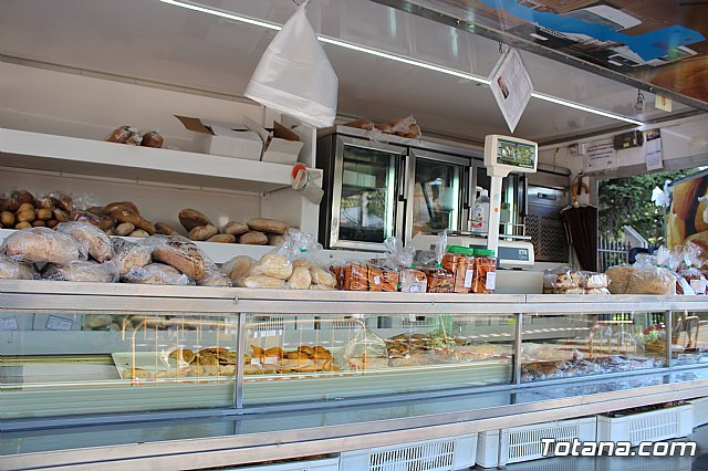 Se retoma el Mercadillo Semanal - 25