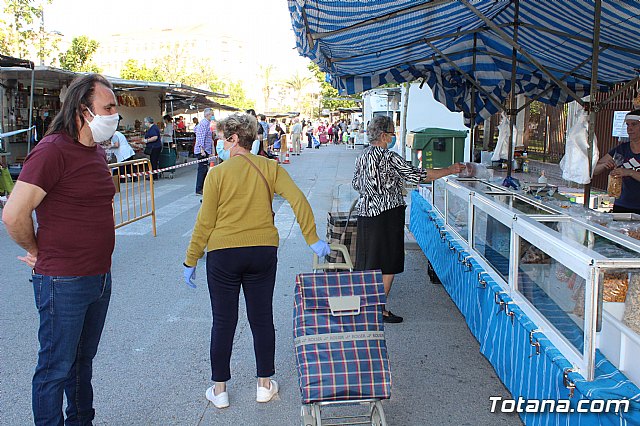 Se retoma el Mercadillo Semanal - 66