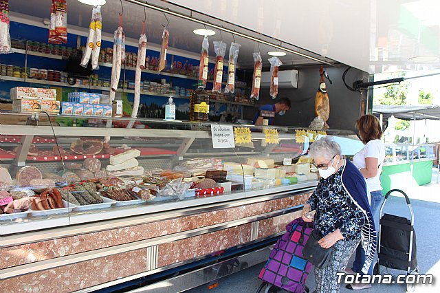 Se retoma el Mercadillo Semanal - 135