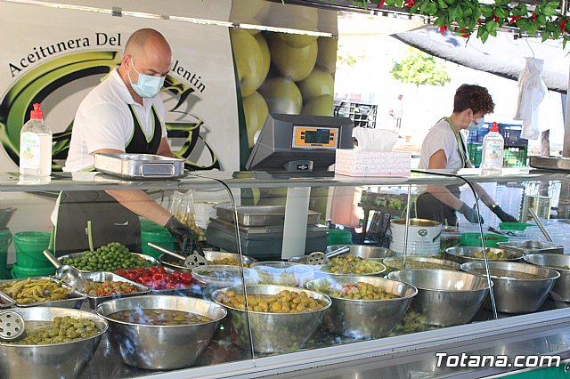 Se retoma el Mercadillo Semanal - 146
