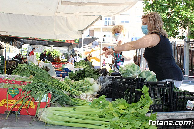 Se retoma el Mercadillo Semanal - 169