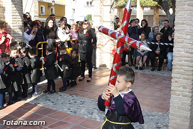 Procesin infantil. Colegio 