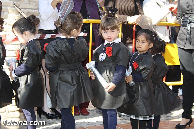 Procesin infantil. Colegio 