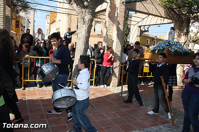 Procesin infantil. Colegio 