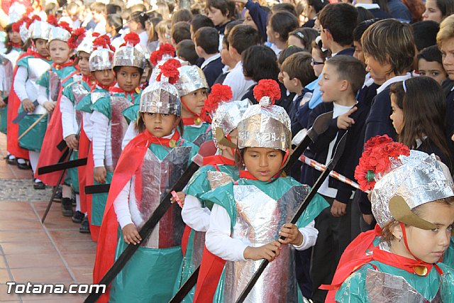 Procesin infantil. Colegio 