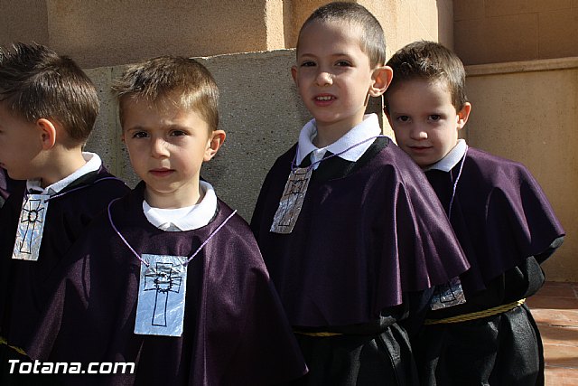 Procesin infantil. Colegio 
