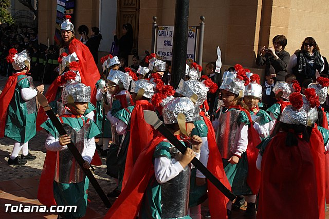 Procesin infantil. Colegio 