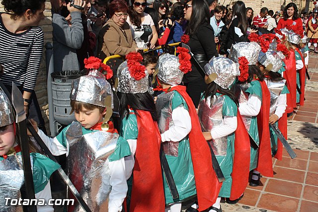 Procesin infantil. Colegio 
