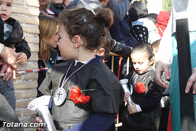 Procesin infantil. Colegio 