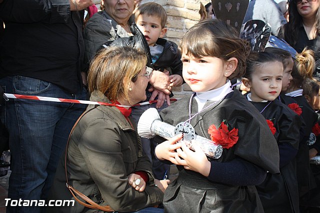 Procesin infantil. Colegio 