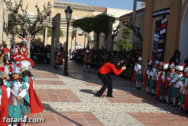 Procesin infantil. Colegio 