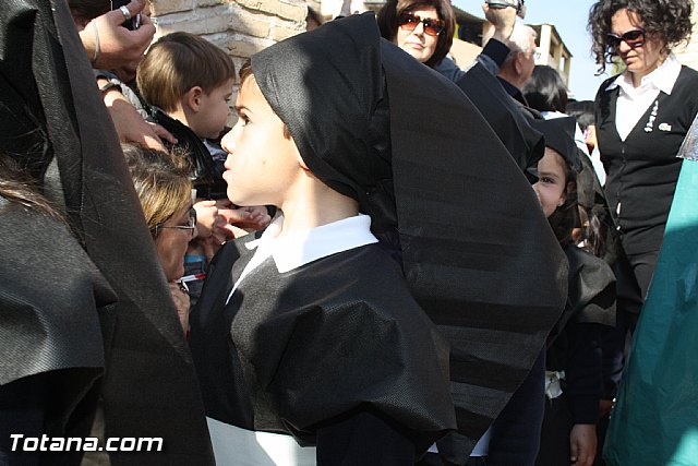 Procesin infantil. Colegio 