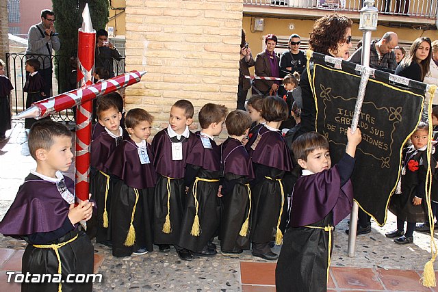 Procesin infantil. Colegio 