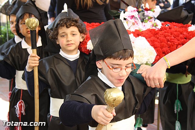 Procesin infantil. Colegio 