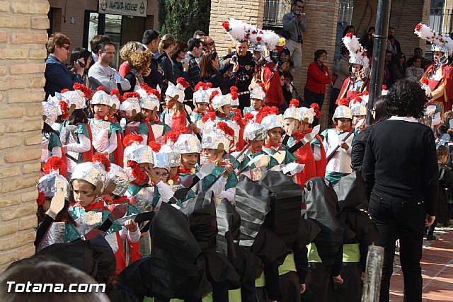 Procesin infantil. Colegio 