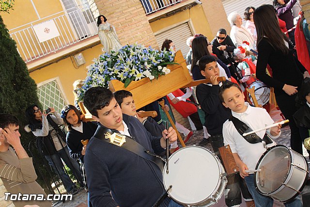 Procesin infantil. Colegio 