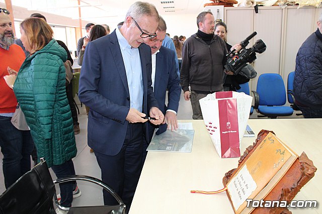 El Ministro de Cultura visita La Bastida - 181