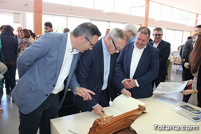 El Ministro de Cultura visita La Bastida - 183