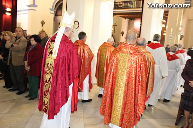 Santa misa presidida por el Obispo. Santa Eulalia 2014 - 17